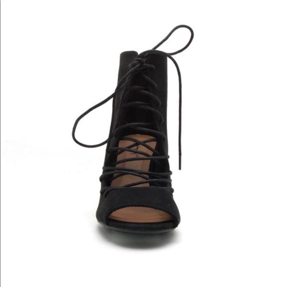 NEW Lola Lace Booties- Black - Picture 5 of 8